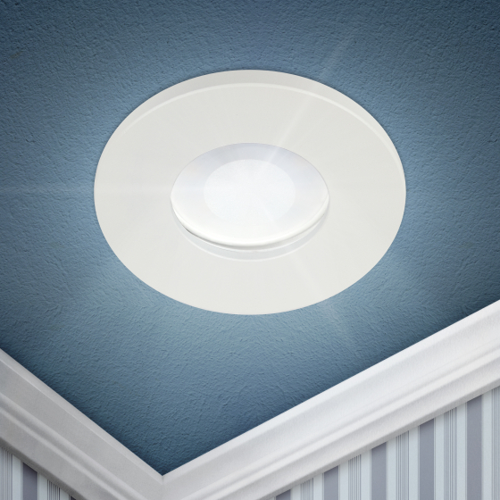 Купить оптом недорого Встраиваемый светильник влагозащищенный ЭРА WR3 WH MR16/GU5.3